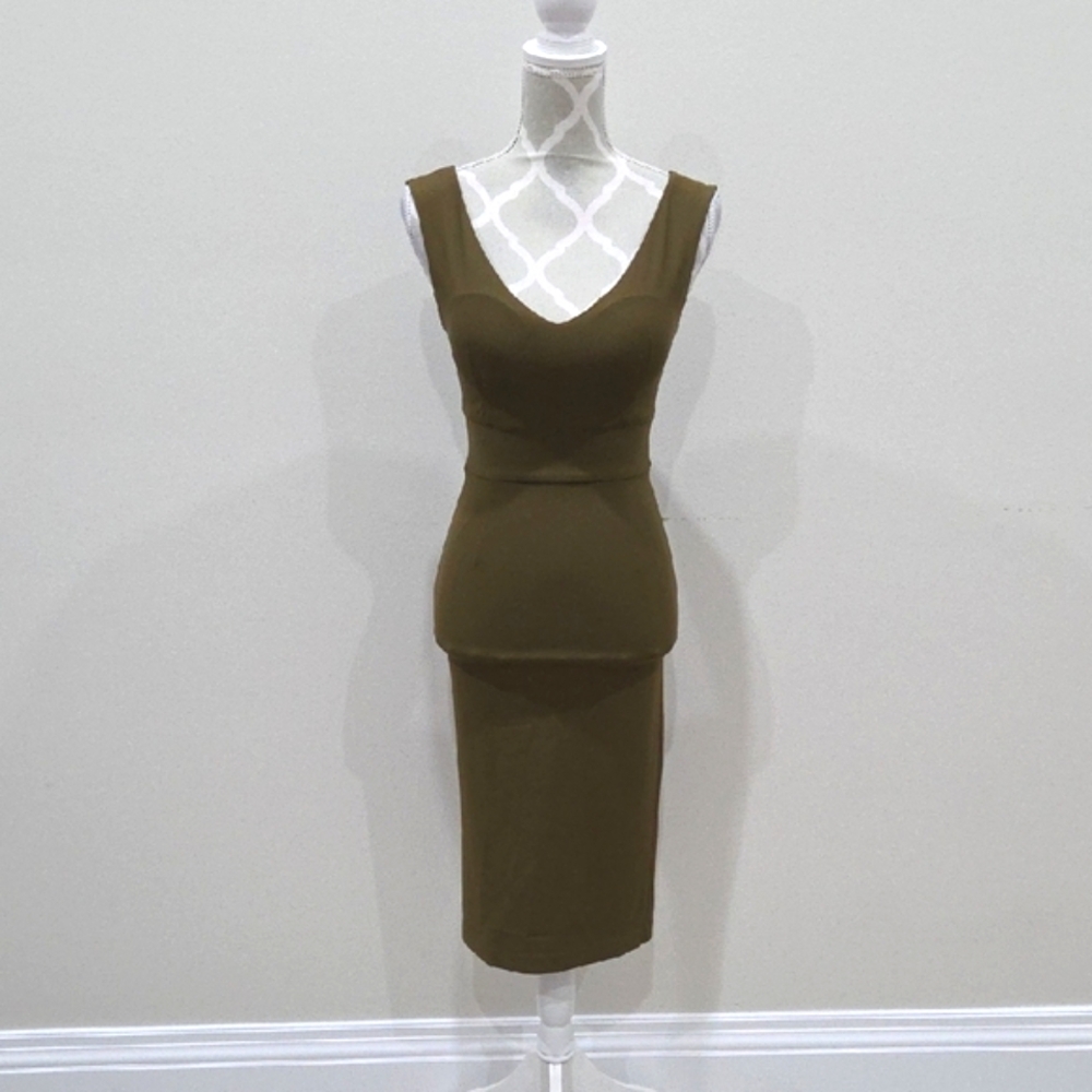 Elegant Olive Green Sleeveless Dress